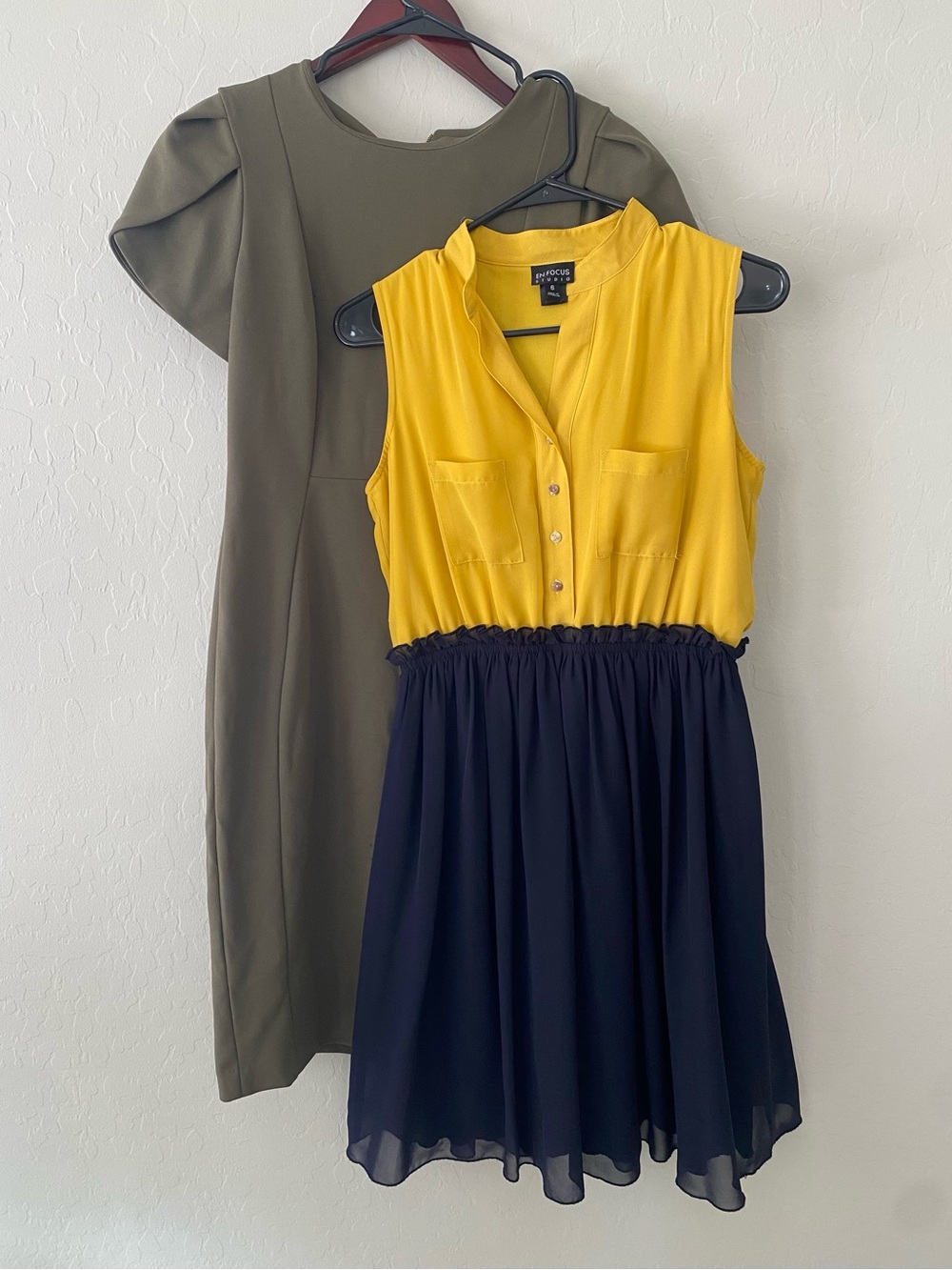 Bundle Women’s Dresses: Calvin Klein & Enfocus Studio Size 6
